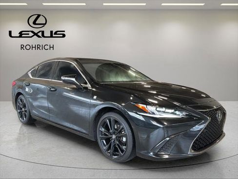 Certified 2023 Lexus ES 350 F Sport image 4