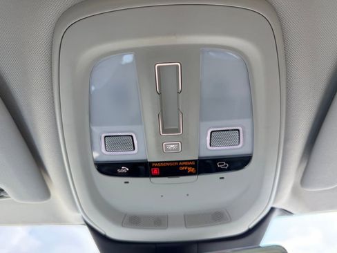 Used 2024 Volvo S60 B5 Plus image 23