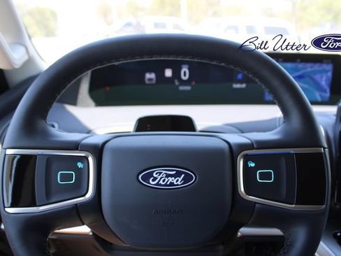 New 2027 Ford Expedition Max Platinum w/ Driver's Package RWD image 18