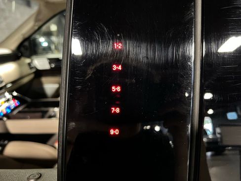 Used 2024 Lincoln Navigator Reserve AWD/4WD image 27