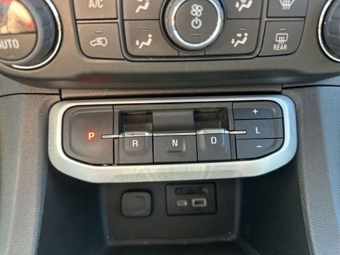 Used 2023 GMC Acadia SLE w/ Driver Convenience Package AWD/4WD image 23
