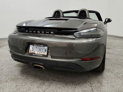 Used 2022 Porsche 718 Boxster RWD image 19