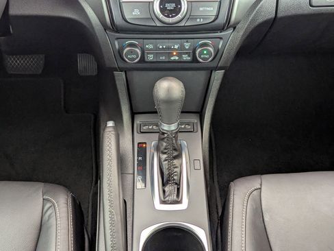 Used 2021 Acura ILX w/ Premium Package FWD image 20