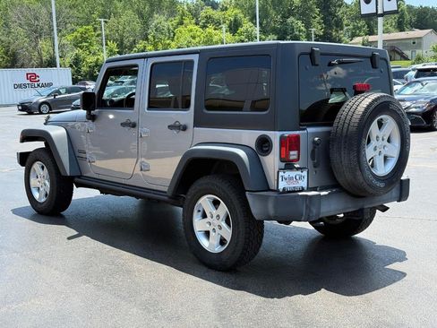 Used 2016 Jeep Wrangler Unlimited Sport w/ Quick Order Package 24S AWD/4WD image 6