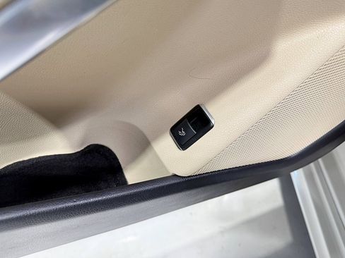 Used 2016 Mercedes-Benz CLA 250 4MATIC image 30