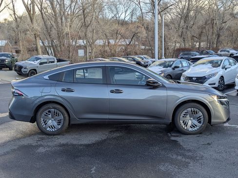 New 2026 Nissan Sentra S image 2