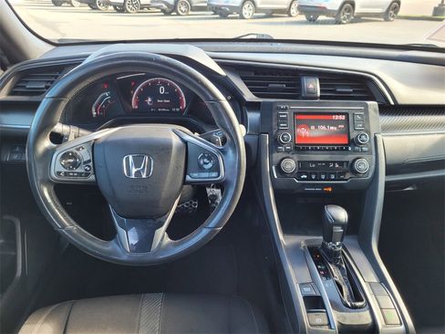 Used 2019 Honda Civic Sport image 11