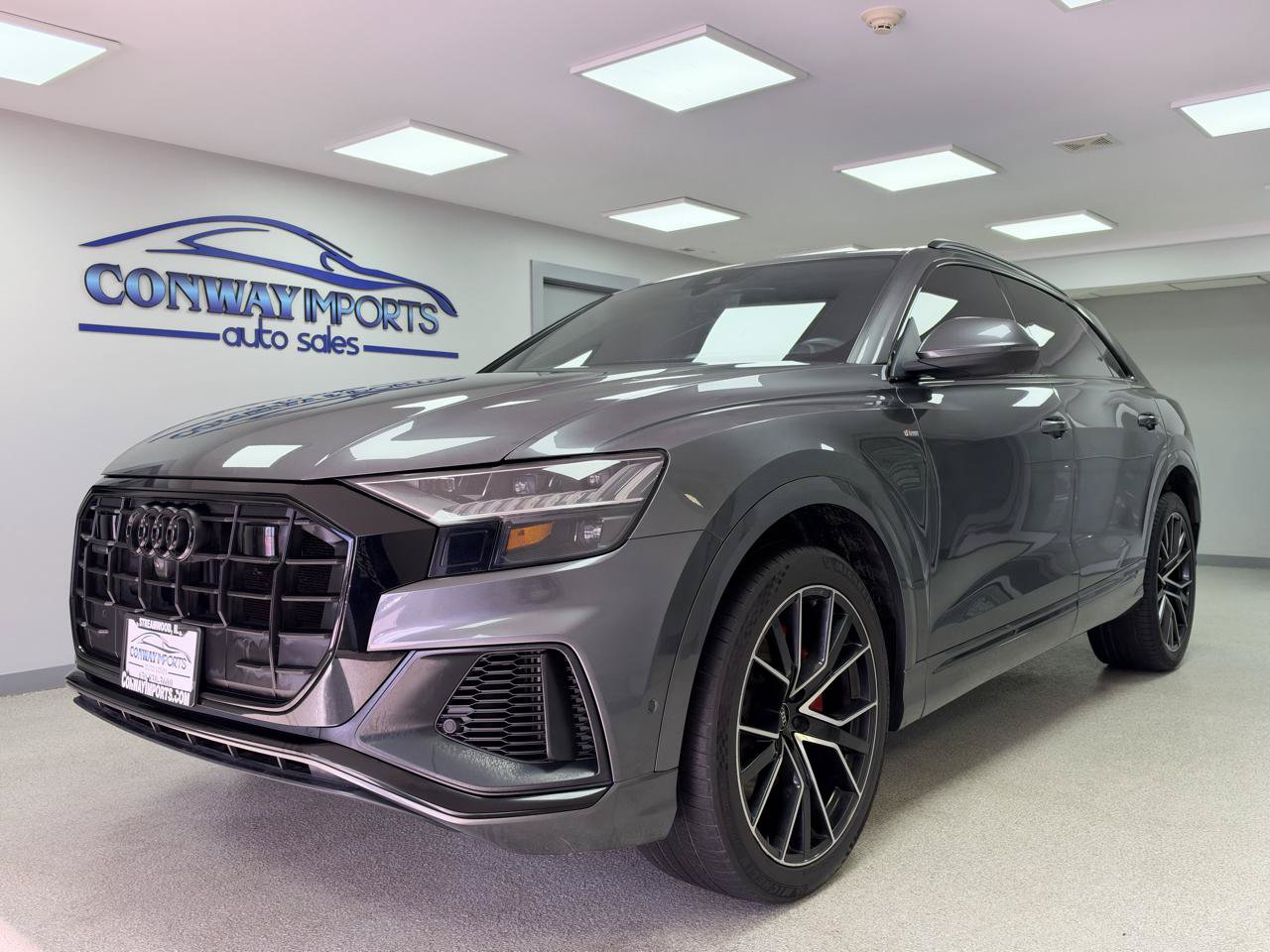 Used 2021 Audi Q8 Prestige AWD/4WD image 1