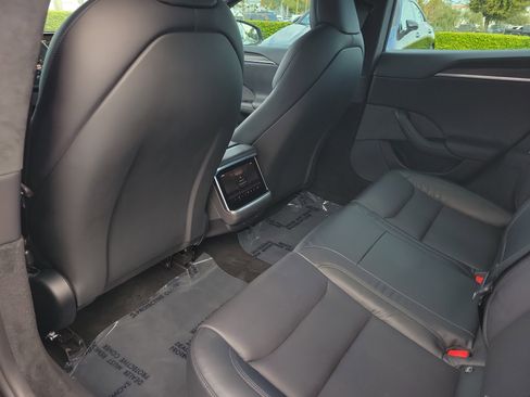 Used 2021 Tesla Model S Long Range image 13