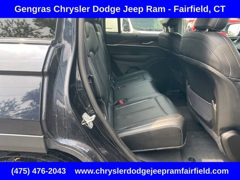 Certified 2023 Jeep Grand Cherokee Limited w/ Luxury Tech Group II AWD/4WD image 26