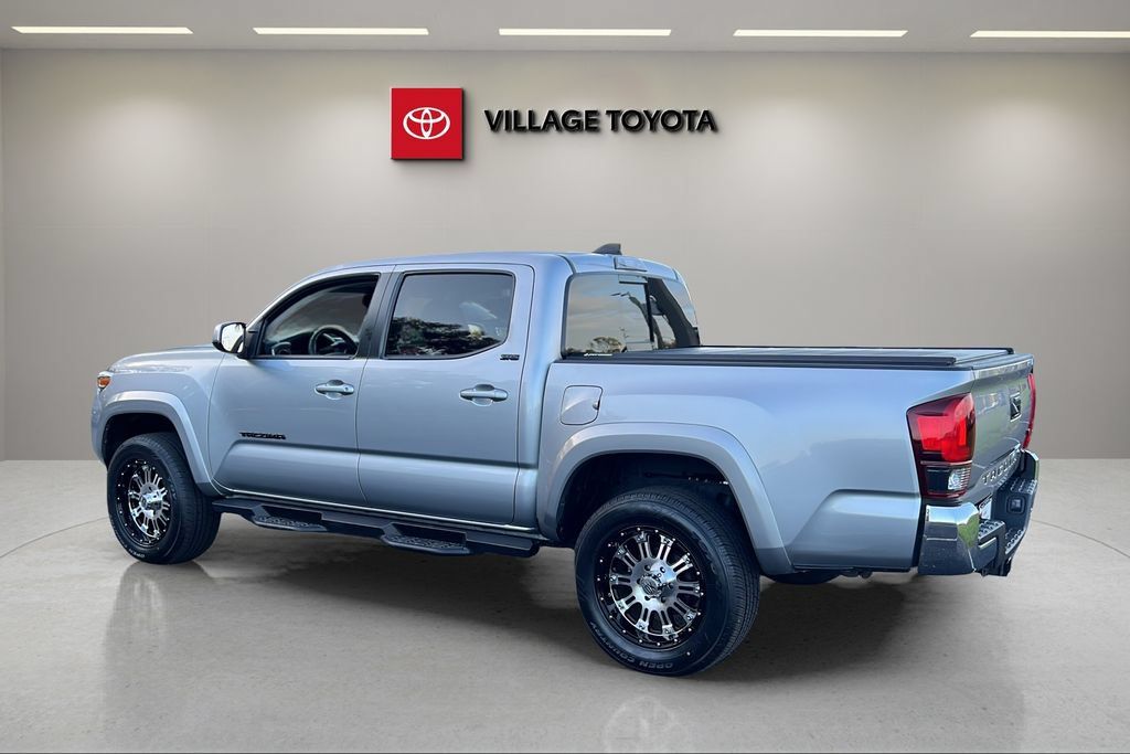 Certified 2021 Toyota Tacoma SR5 RWD image 3
