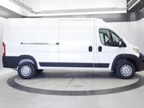 Used 2023 RAM ProMaster 2500 FWD image 5