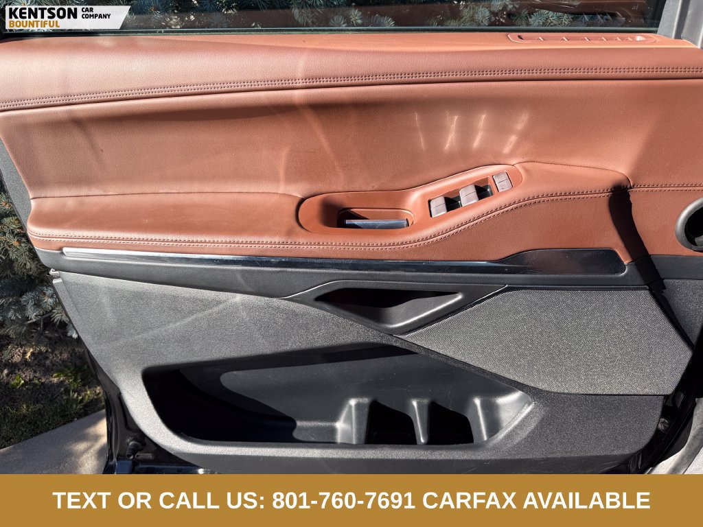 Used 2025 Lincoln Navigator Reserve AWD/4WD image 15