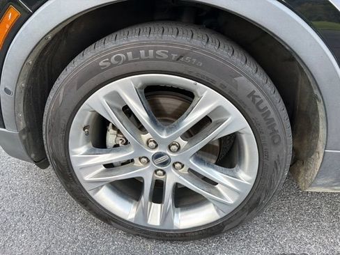 Used 2019 Lincoln MKC Reserve AWD/4WD image 9