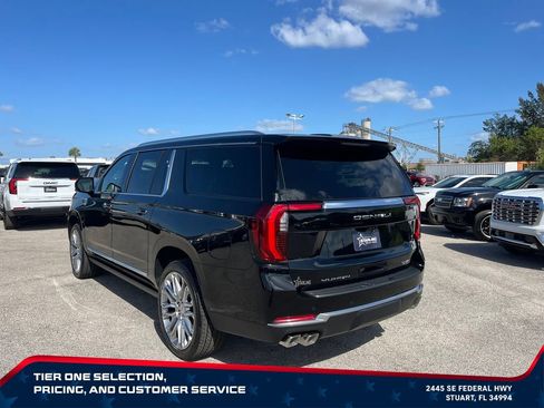 New 2026 GMC Yukon XL Denali w/ Denali Reserve Package AWD/4WD image 5