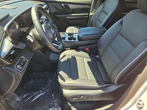 Used 2026 Buick Enclave Preferred FWD image 10