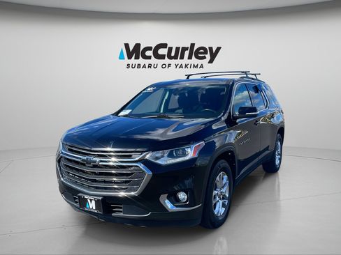 Used 2021 Chevrolet Traverse LT w/ LPO, Cargo Package AWD/4WD image 2