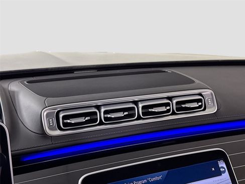 Used 2024 Mercedes-Benz S 63 AMG S image 19