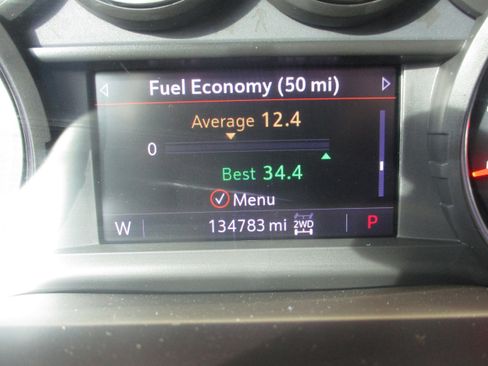 Used 2020 Chevrolet Silverado 1500 LT w/ Convenience Package image 26