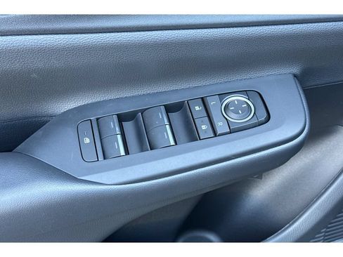 New 2026 Toyota Prius Plug-In Hybrid w/ Limited Premium Package FWD image 12