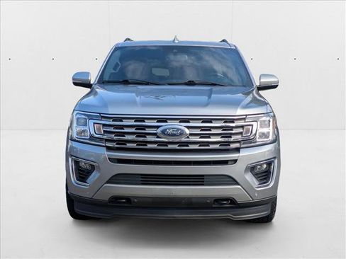 Used 2021 Ford Expedition Limited image 2