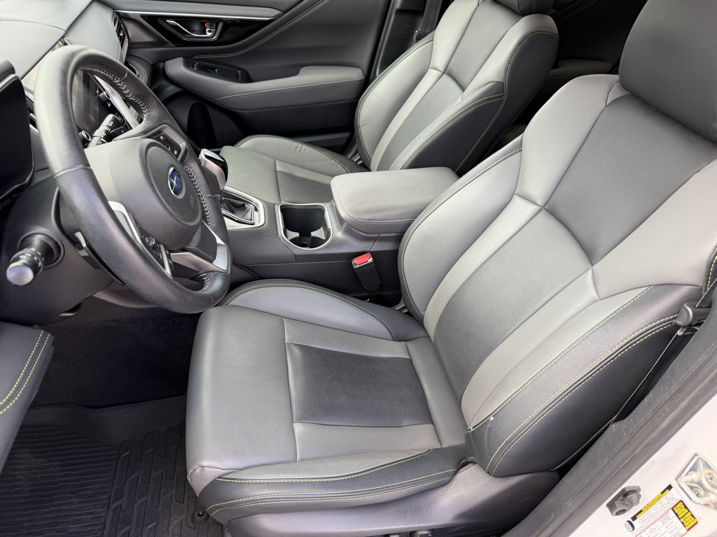 Used 2020 Subaru Outback Onyx Edition XT AWD/4WD image 17