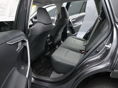 Used 2023 Toyota RAV4 XLE FWD image 16