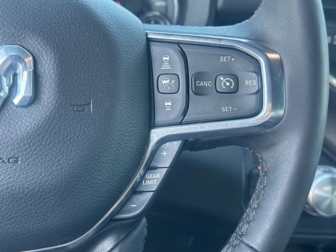 Used 2025 RAM 1500 Laramie AWD/4WD image 25
