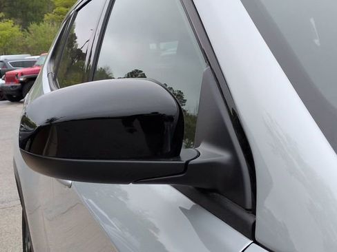 New 2026 Jeep Compass Latitude image 11