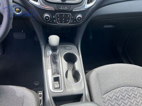 Used 2022 Chevrolet Equinox LT AWD/4WD image 25