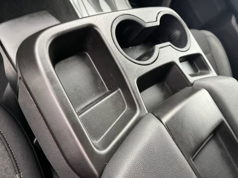 Used 2022 Chevrolet Silverado 1500 Custom Trail Boss image 17