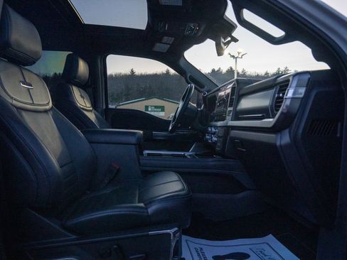 Used 2025 Ford F350 Platinum w/ FX4 Off-Road Package image 16