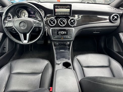 Used 2014 Mercedes-Benz CLA 250 image 11