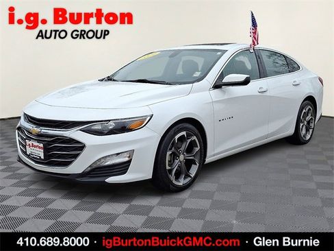 Used 2022 Chevrolet Malibu LT image 3