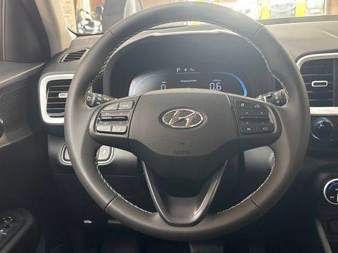 New 2026 Hyundai Venue SEL FWD image 17