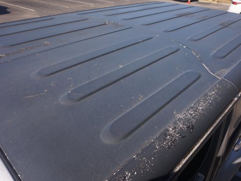 Used 2013 Jeep Wrangler Unlimited Sahara w/ Connectivity Group image 14