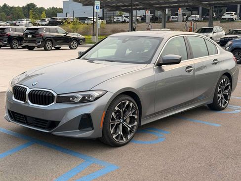 Used 2025 BMW 330i xDrive Sedan w/ Premium Package AWD/4WD image 1