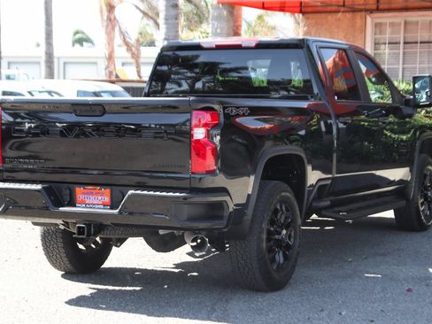 Used 2025 Chevrolet Silverado 2500 Custom w/ Custom Value Package AWD/4WD image 9
