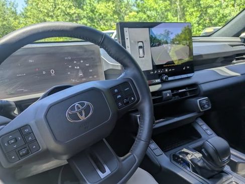 Certified 2026 Toyota RAV4 XSE w/ Weather Package AWD/4WD image 37