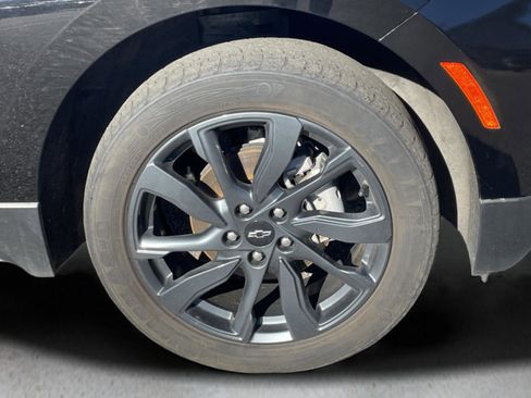 Used 2022 Chevrolet Equinox RS w/ RS Leather Package image 25