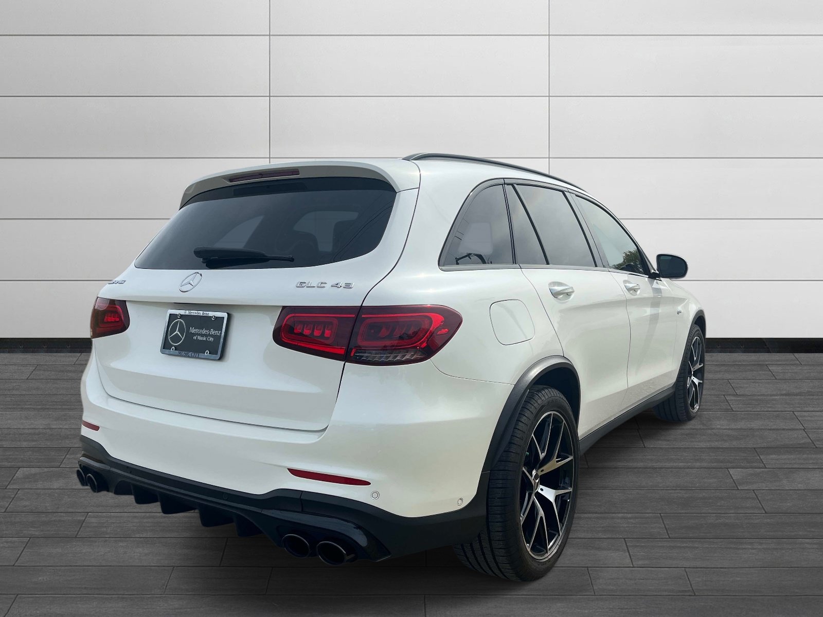 Certified 2022 Mercedes-Benz GLC 43 AMG 4MATIC image 3