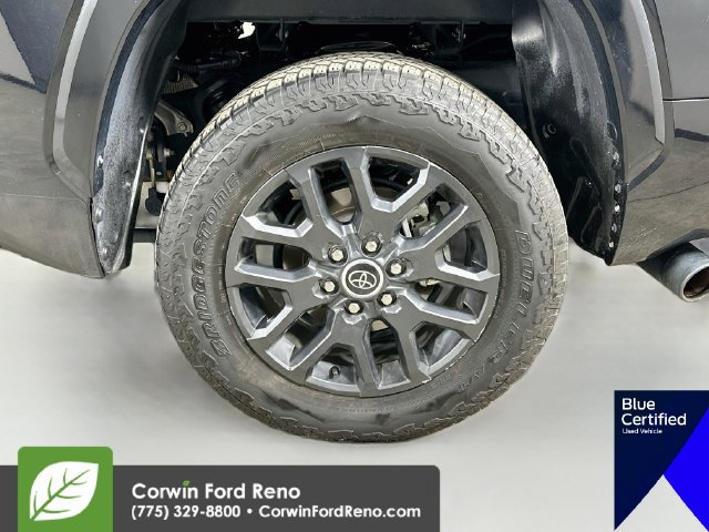 Used 2023 Toyota Tundra Platinum AWD/4WD image 35