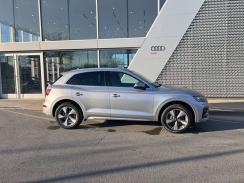 Used 2022 Audi Q5 2.0T Premium Plus w/ Premium Plus Package image 13