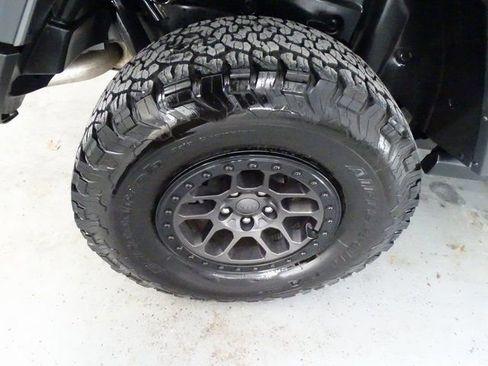 Certified 2022 Jeep Wrangler Unlimited Rubicon w/ Xtreme Recon 35" Tire Package image 27