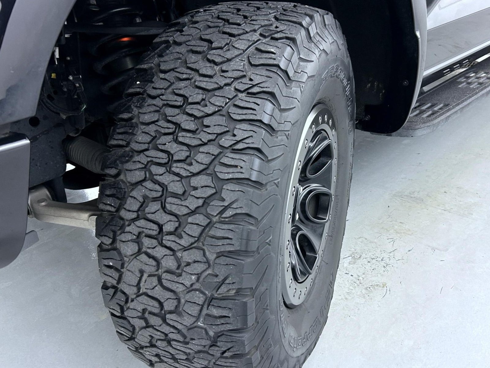 Used 2023 Ford F150 Raptor w/ Raptor Carbon Fiber Package AWD/4WD image 24