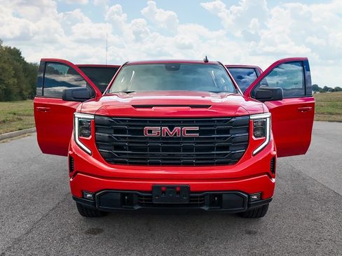Used 2024 GMC Sierra 1500 Elevation image 60