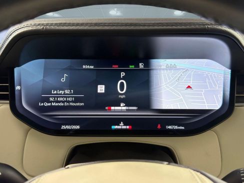 Used 2023 Land Rover Range Rover SE image 20