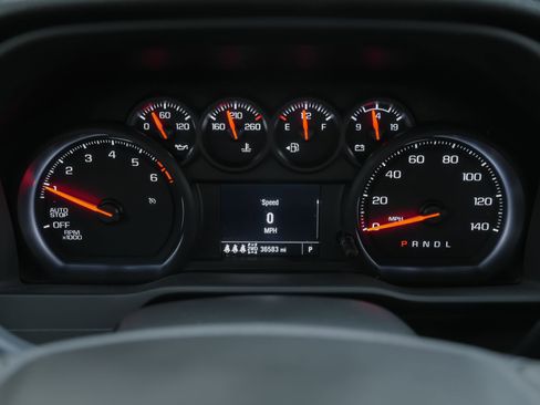 Used 2025 Chevrolet Silverado 1500 Custom AWD/4WD image 9