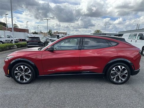 Certified 2021 Ford Mustang Mach-E Premium image 8