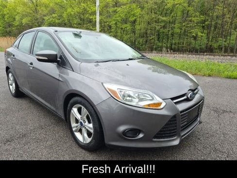 Used 2014 Ford Focus SE FWD image 5